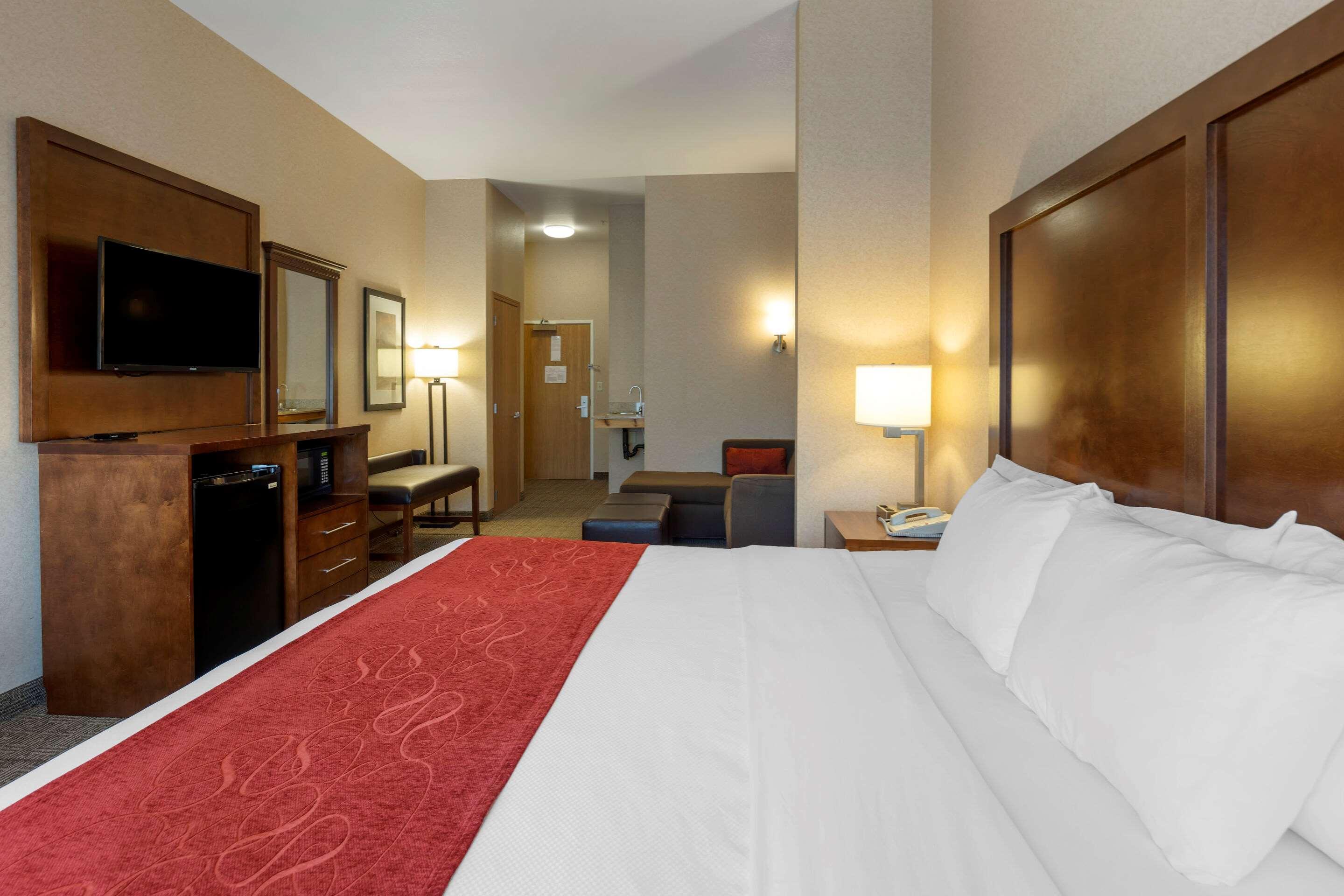 Comfort Suites Anchorage International Airport Ngoại thất bức ảnh