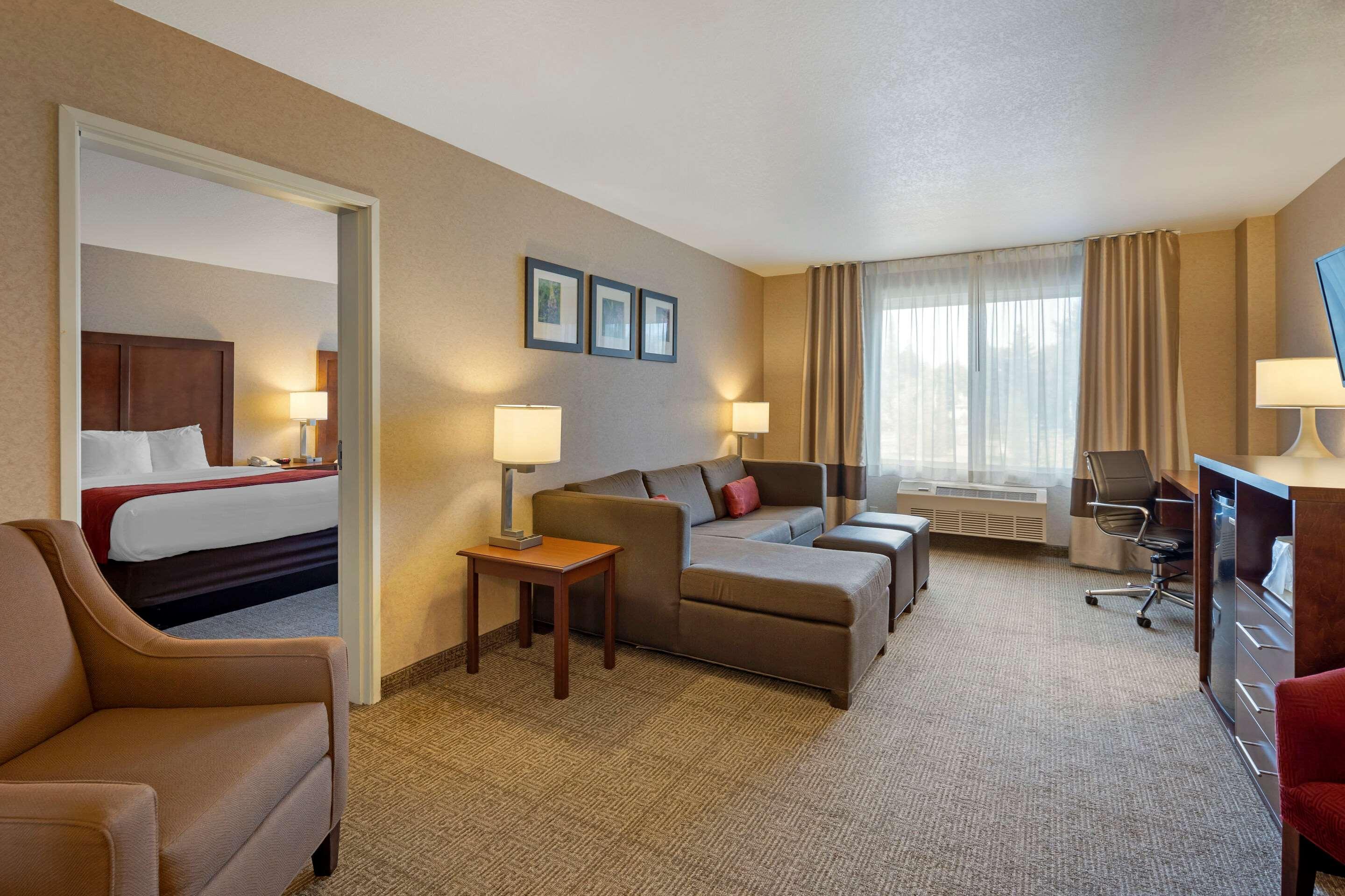 Comfort Suites Anchorage International Airport Ngoại thất bức ảnh