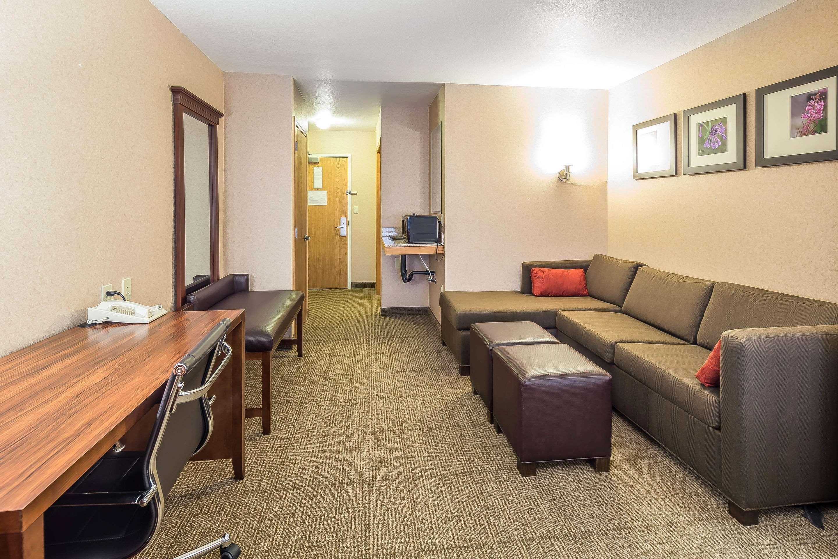 Comfort Suites Anchorage International Airport Ngoại thất bức ảnh