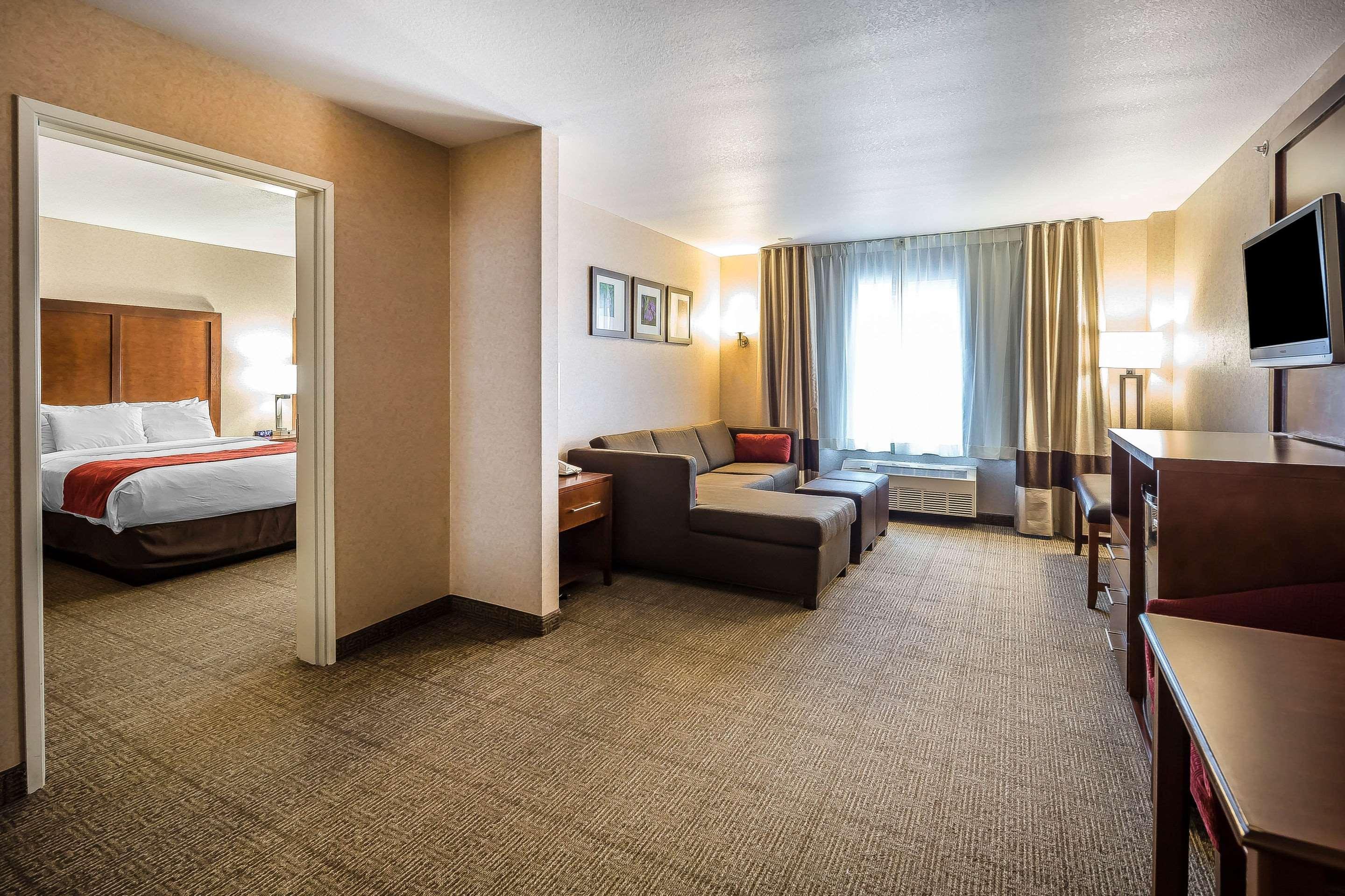 Comfort Suites Anchorage International Airport Ngoại thất bức ảnh