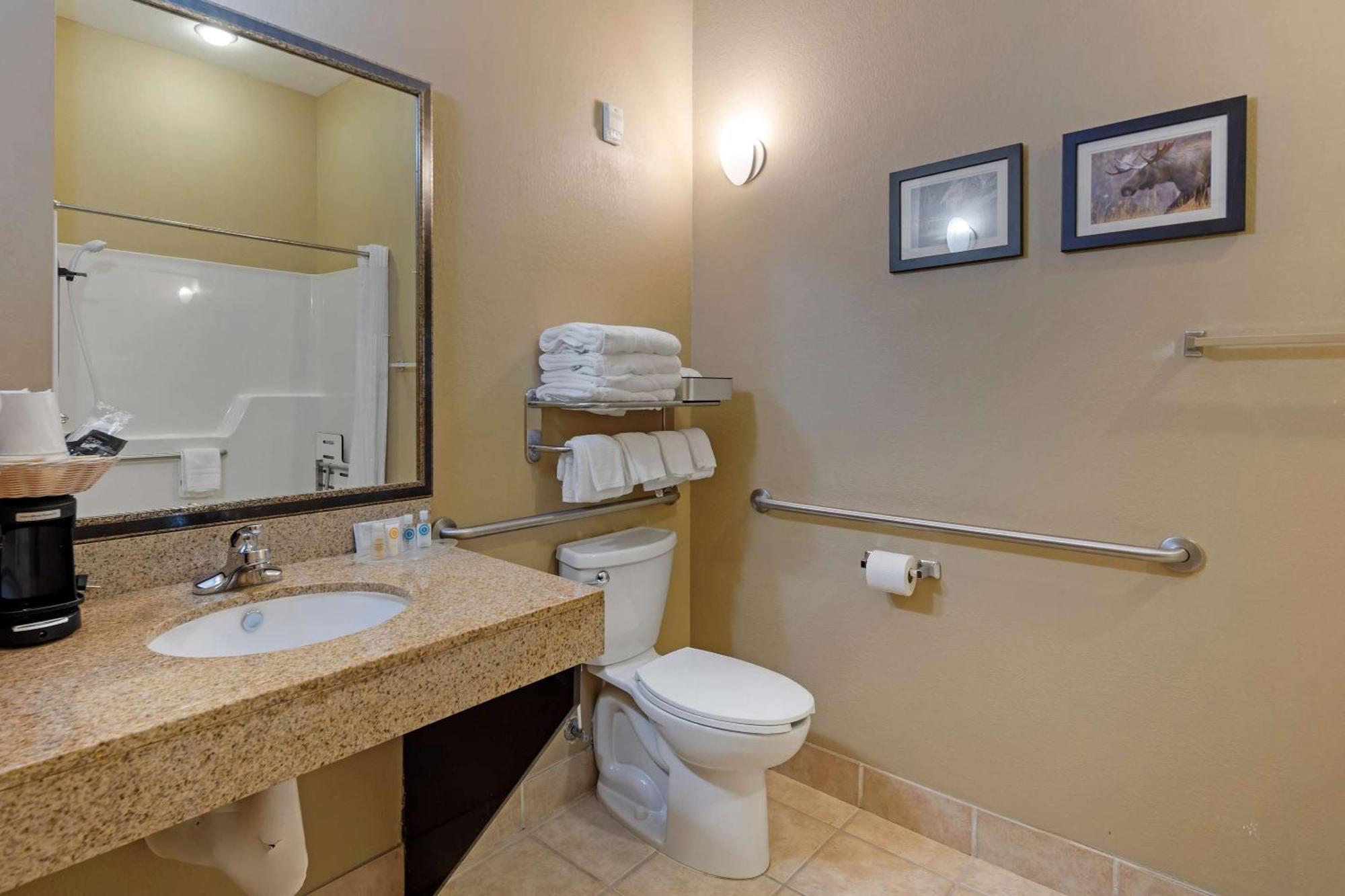 Comfort Suites Anchorage International Airport Ngoại thất bức ảnh